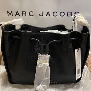 **SOLD** BNWT Marc Jacobs Small Bucket Bag